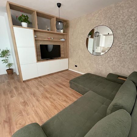 Apartman Petronela 布拉迪斯拉发 外观 照片