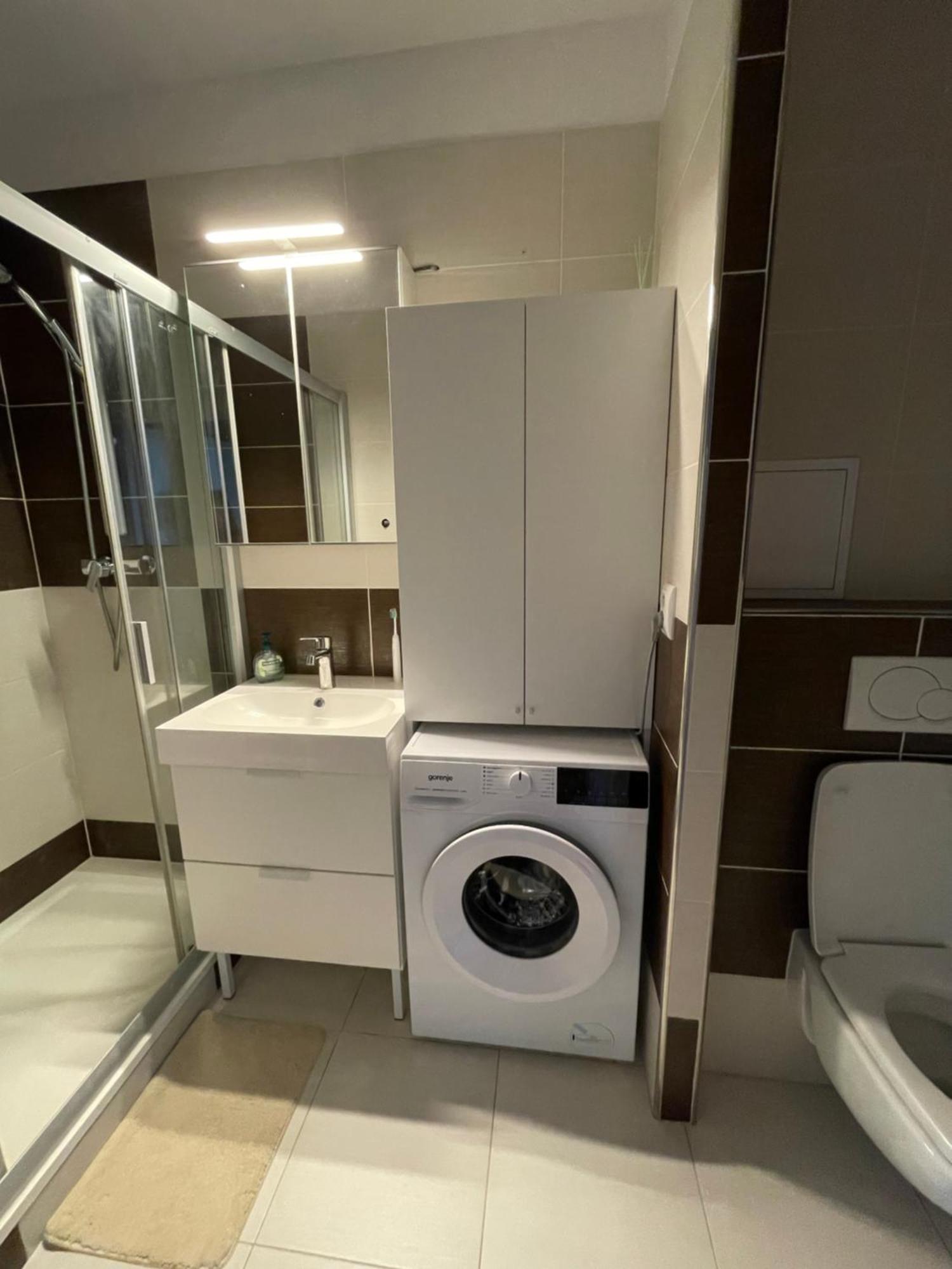 Apartman Petronela 布拉迪斯拉发 外观 照片